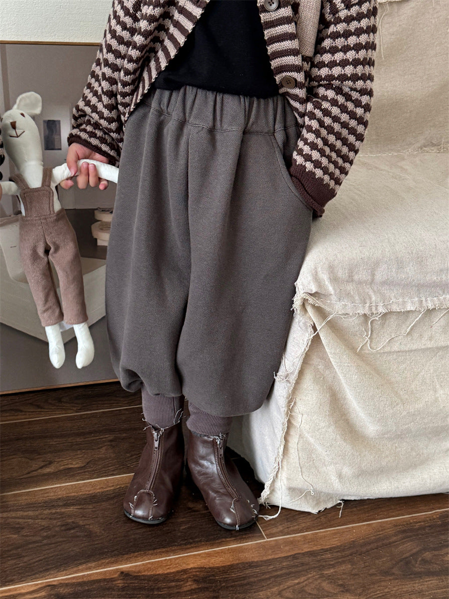 裾絞りロングパンツ