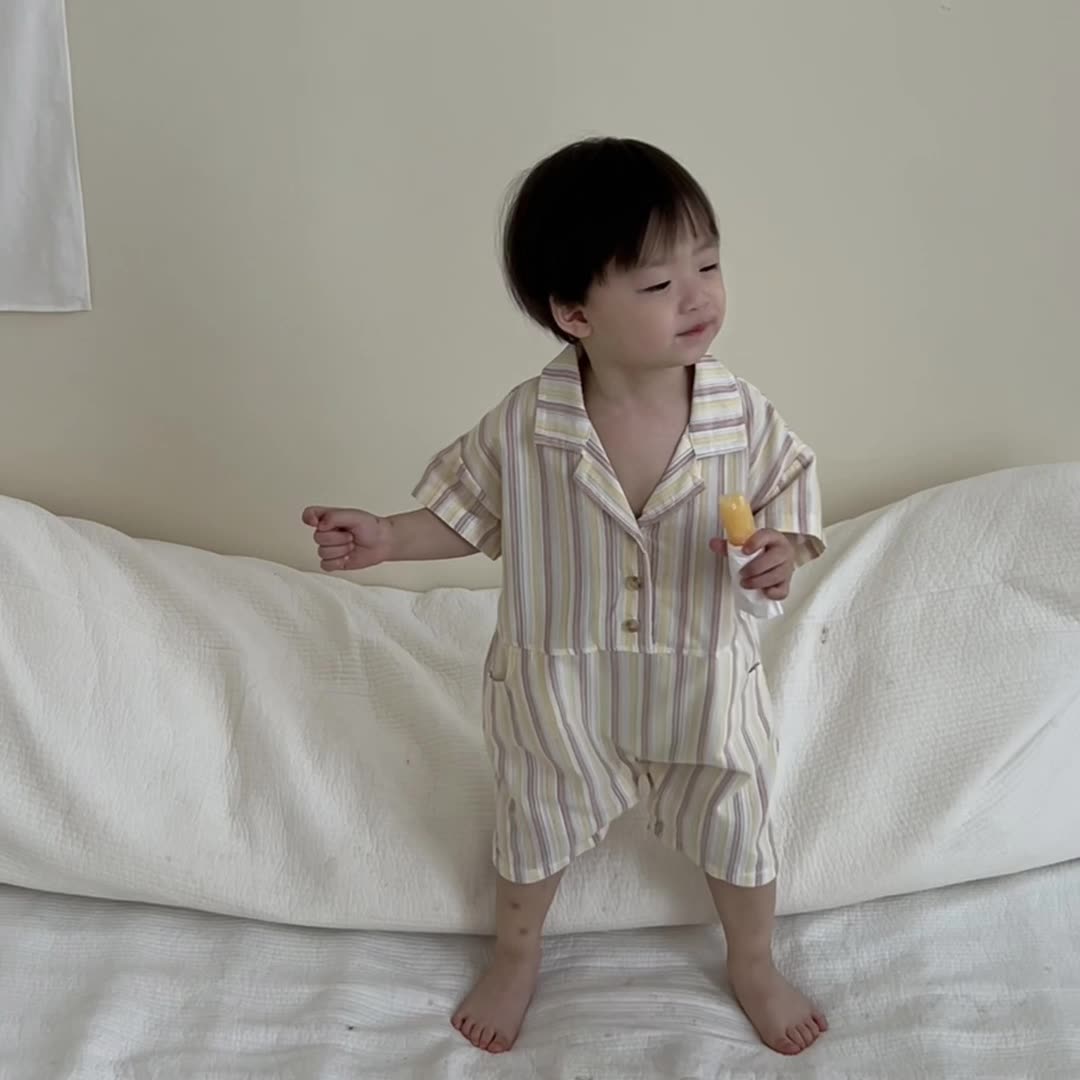 ストラップ柄シャツカバーオール