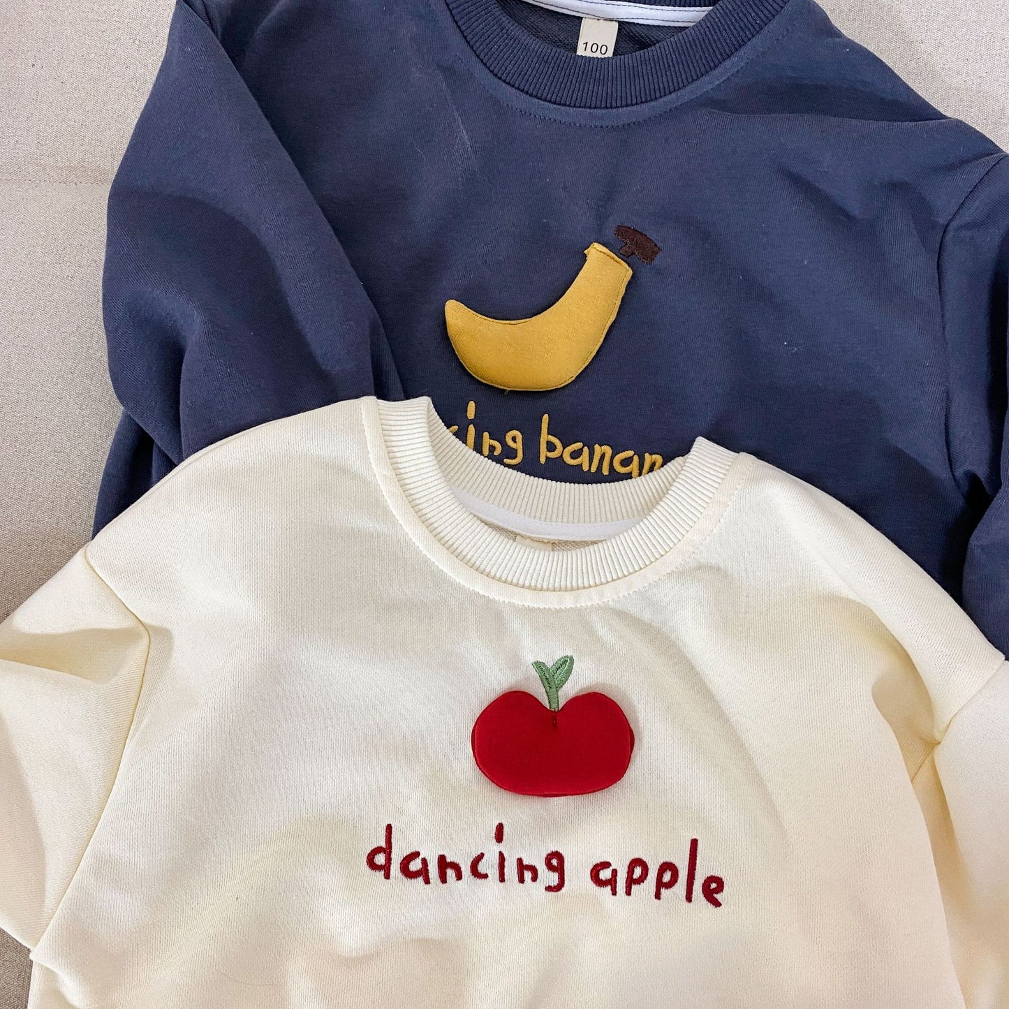 立体フルーツ刺繍スウェット