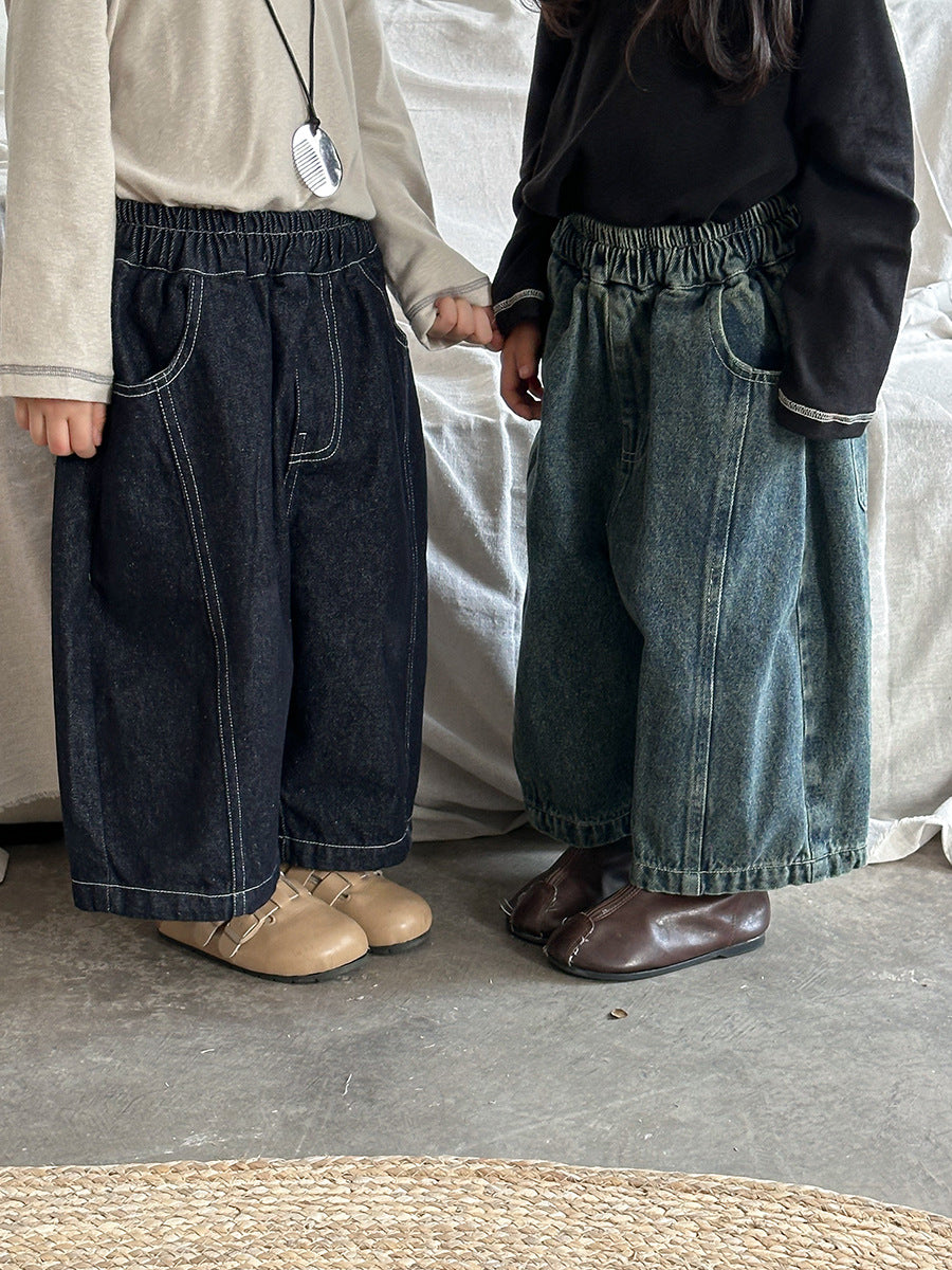 ストレートデニムパンツ