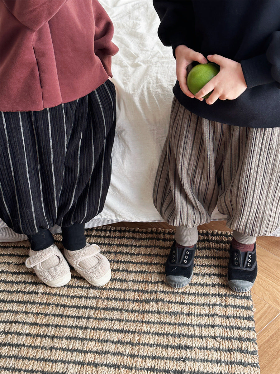ストライプ柄裏ボア裾リブパンツ