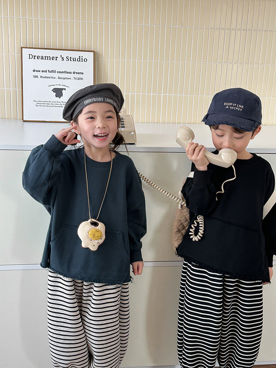 裾フリンジスウェット