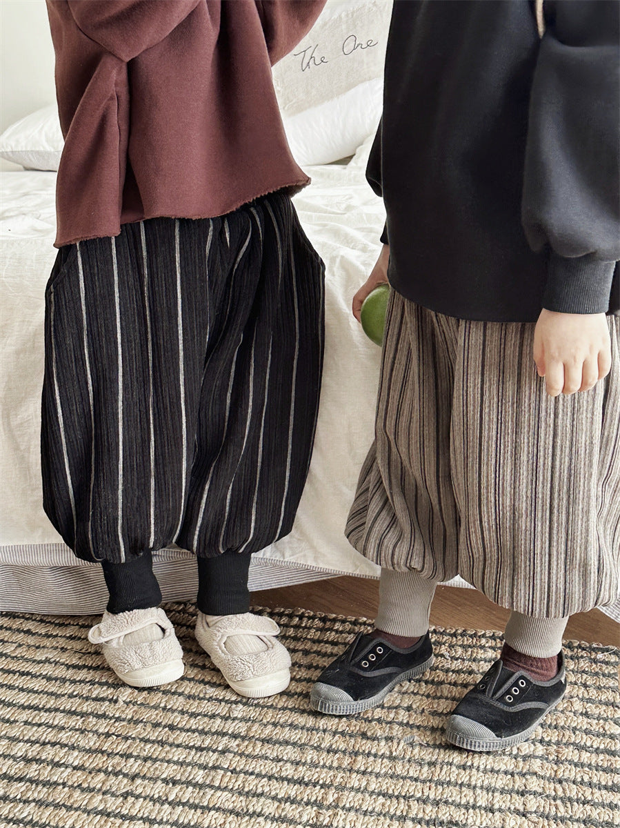 ストライプ柄裏ボア裾リブパンツ