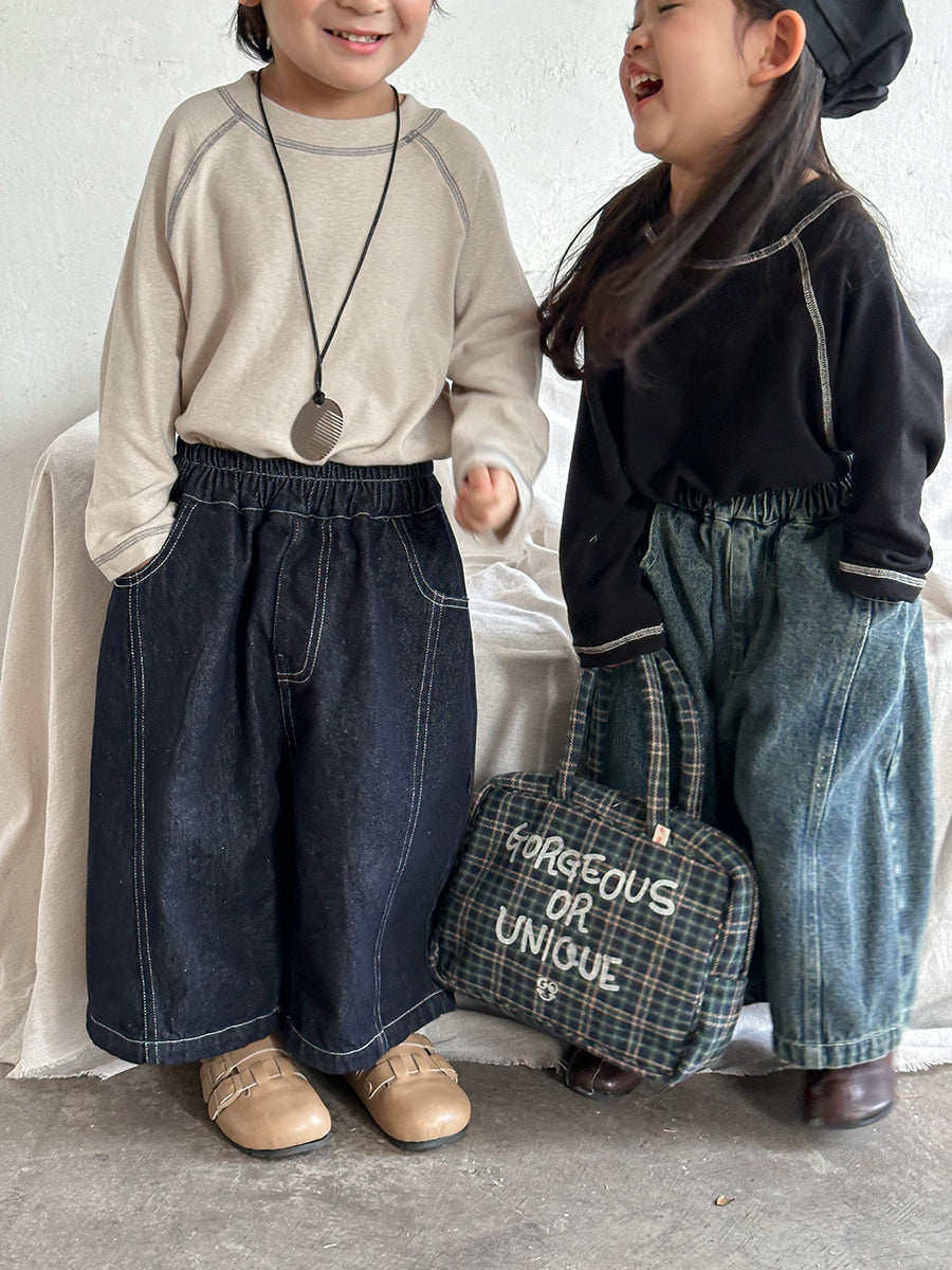 ストレートデニムパンツ