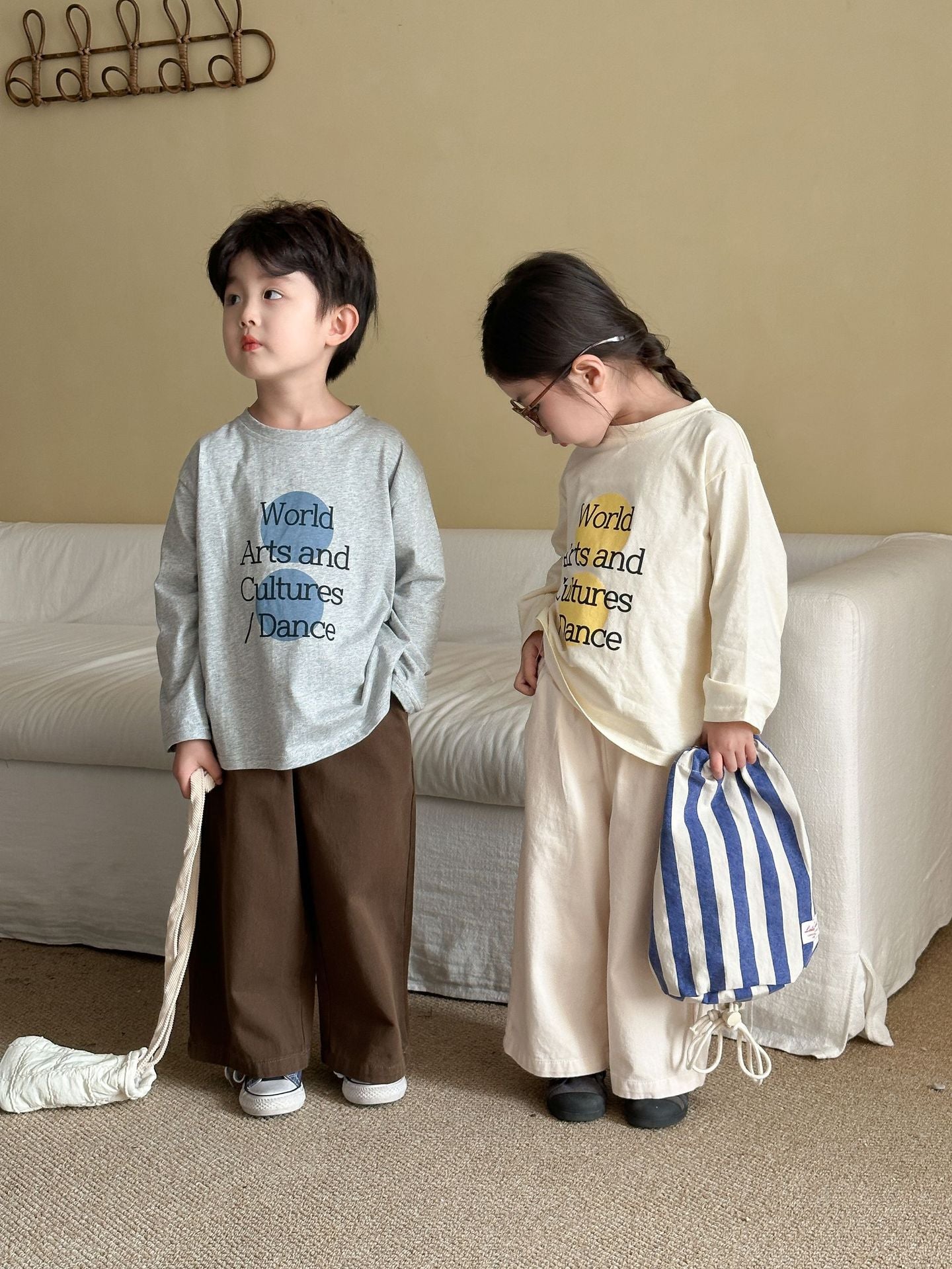 レターデザイン長袖Tシャツ