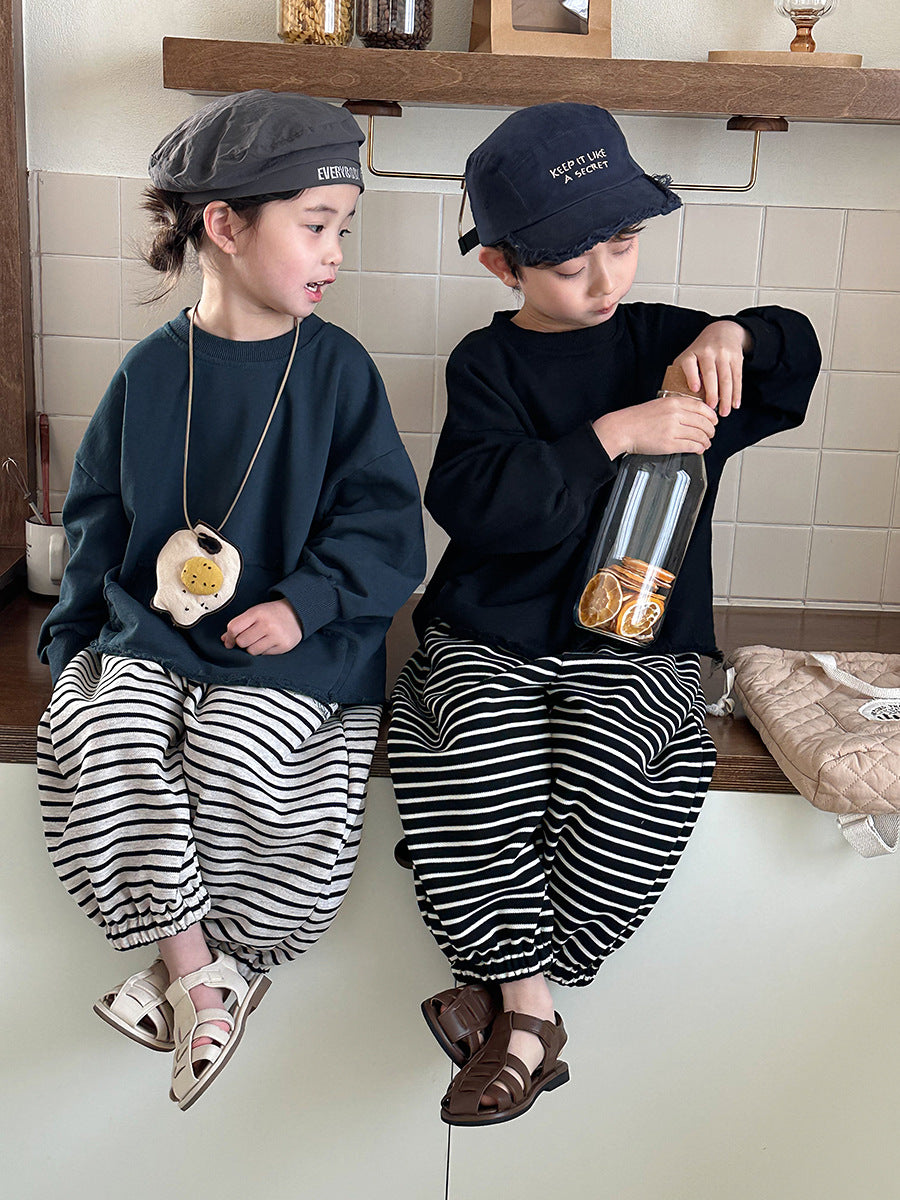 裾フリンジスウェット