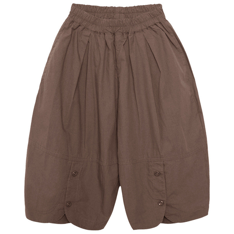 3/4 length pants with front button detail