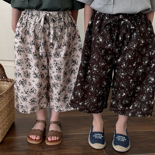 ボタニカル柄ストレート薄手パンツ