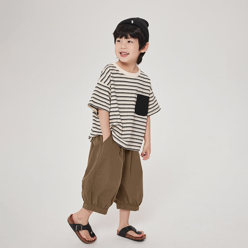 ボーダー柄配色ポケットTシャツ