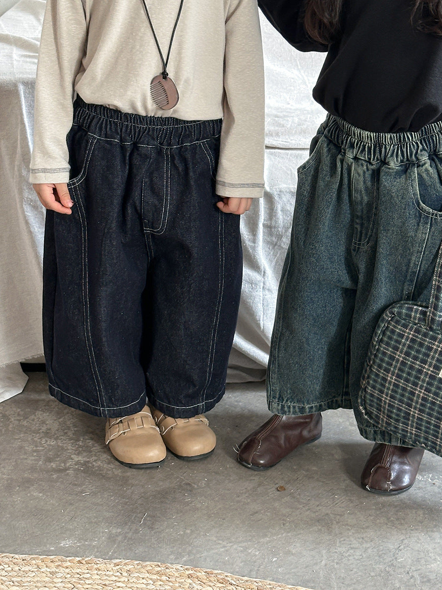 ストレートデニムパンツ