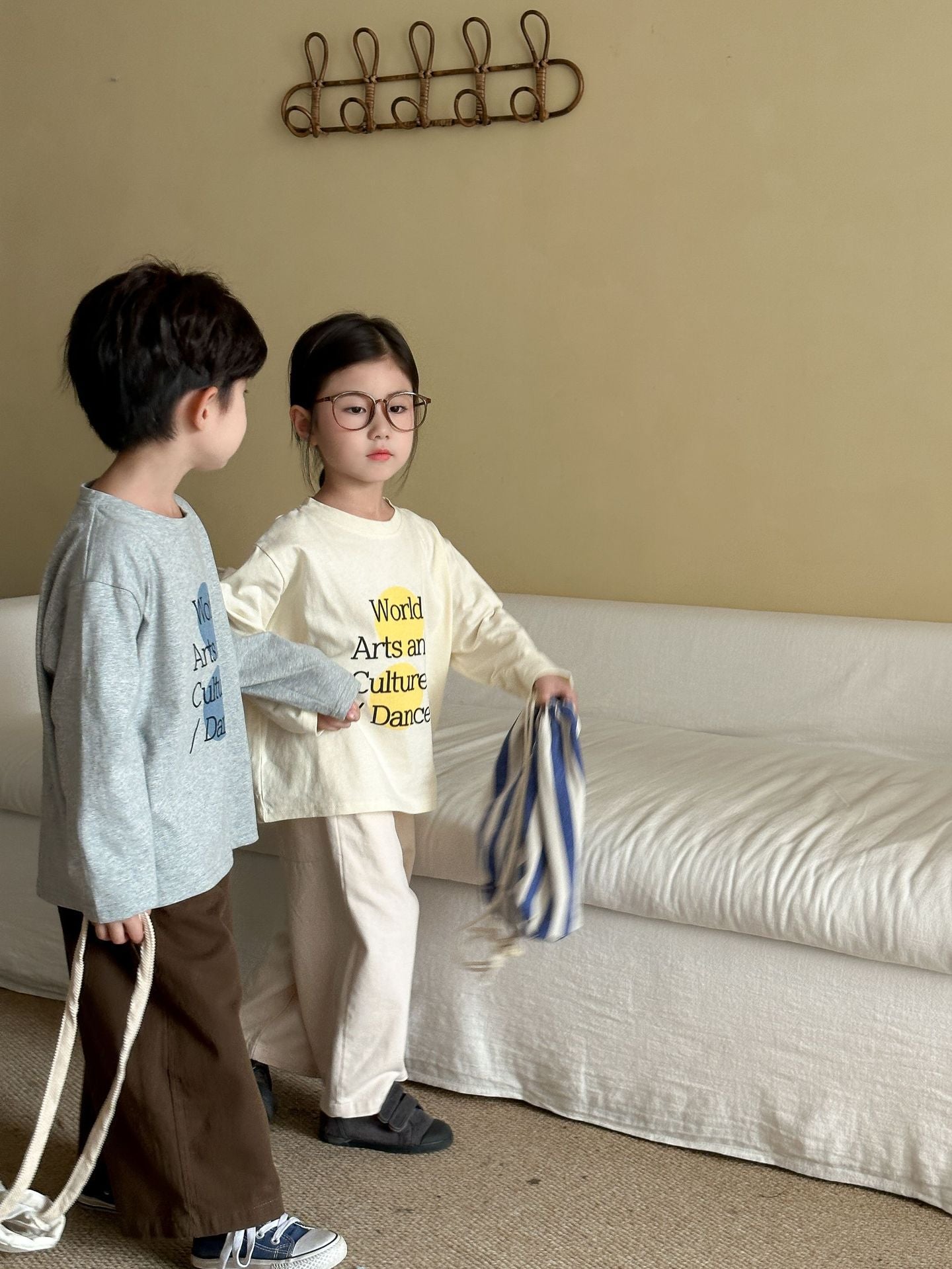 レターデザイン長袖Tシャツ