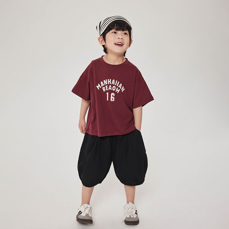 英文字プリントTシャツ