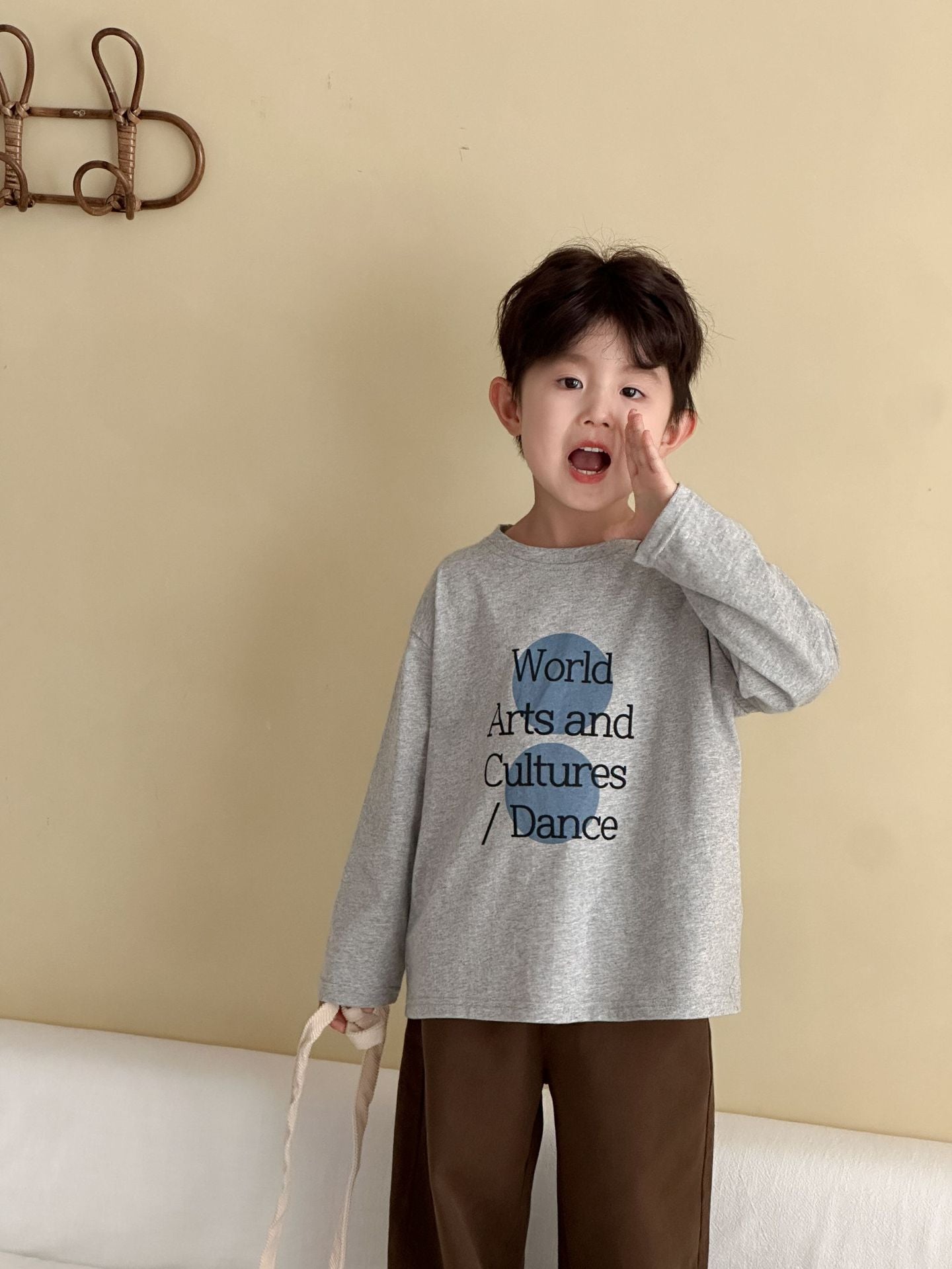 レターデザイン長袖Tシャツ