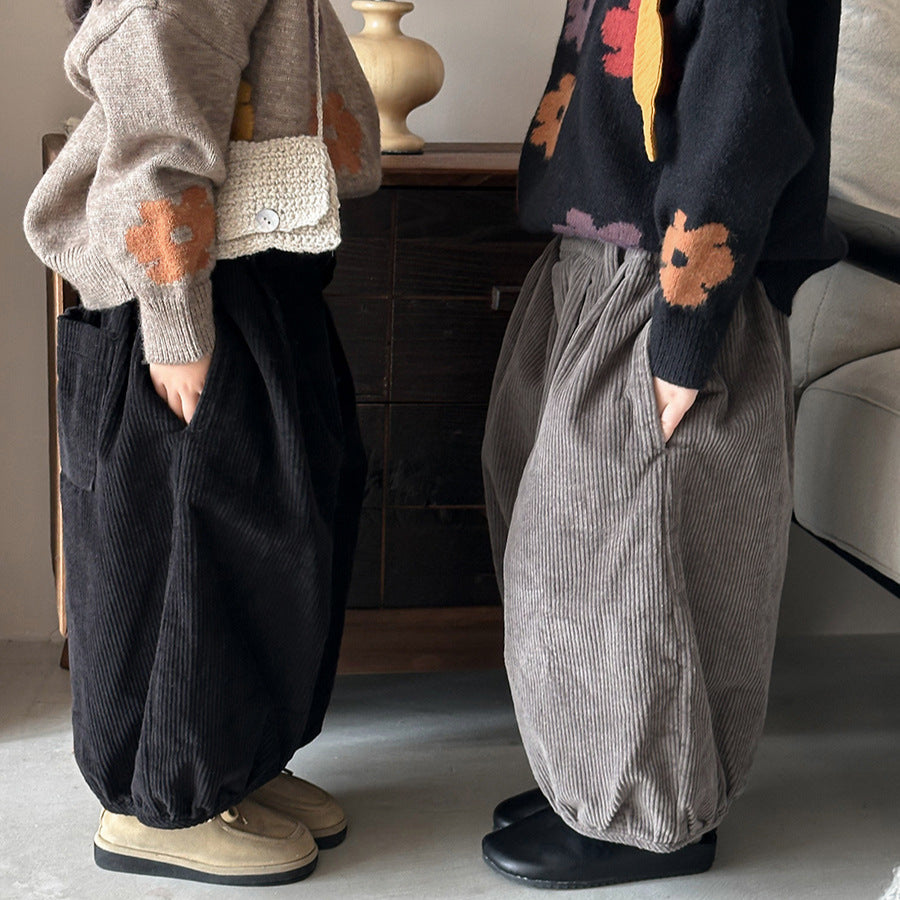 ぽっちゃりコーデュロイパンツ
