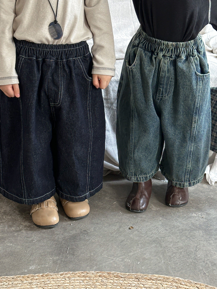 ストレートデニムパンツ