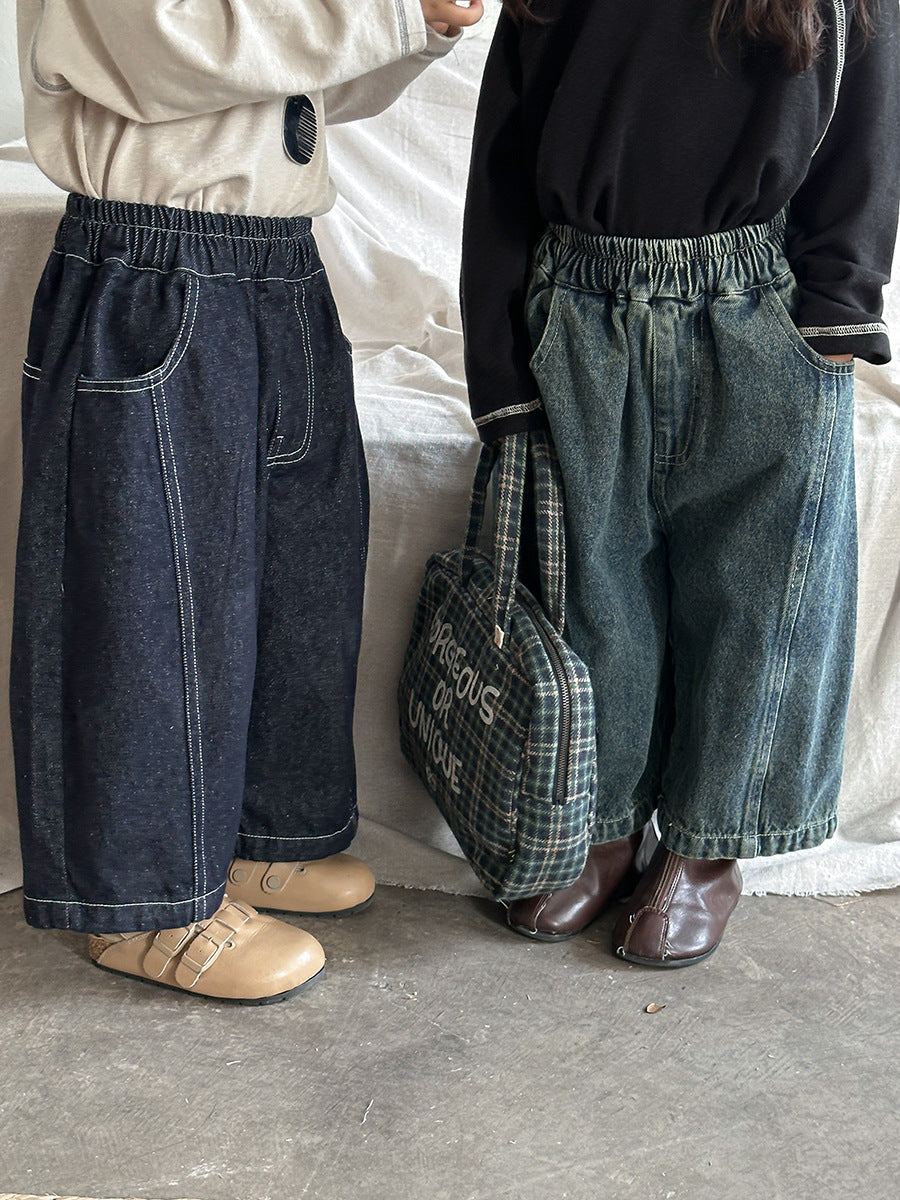 ストレートデニムパンツ