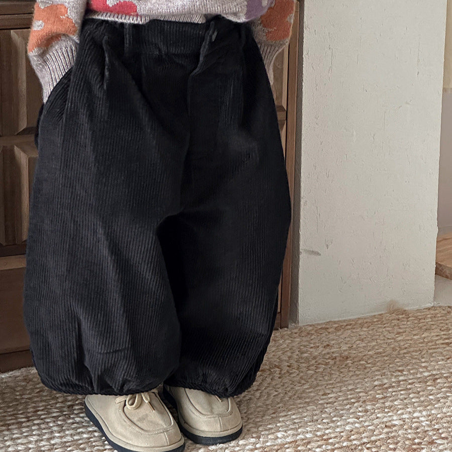 ぽっちゃりコーデュロイパンツ