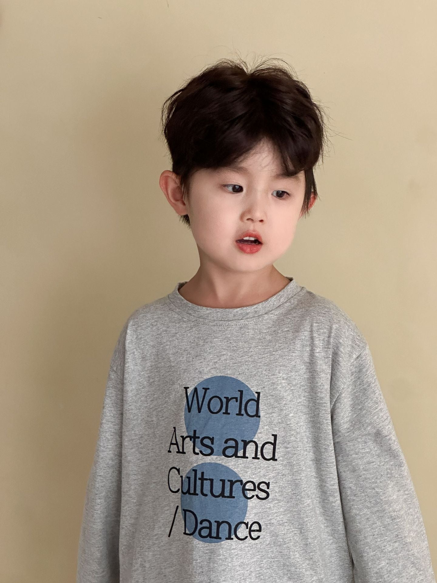 レターデザイン長袖Tシャツ
