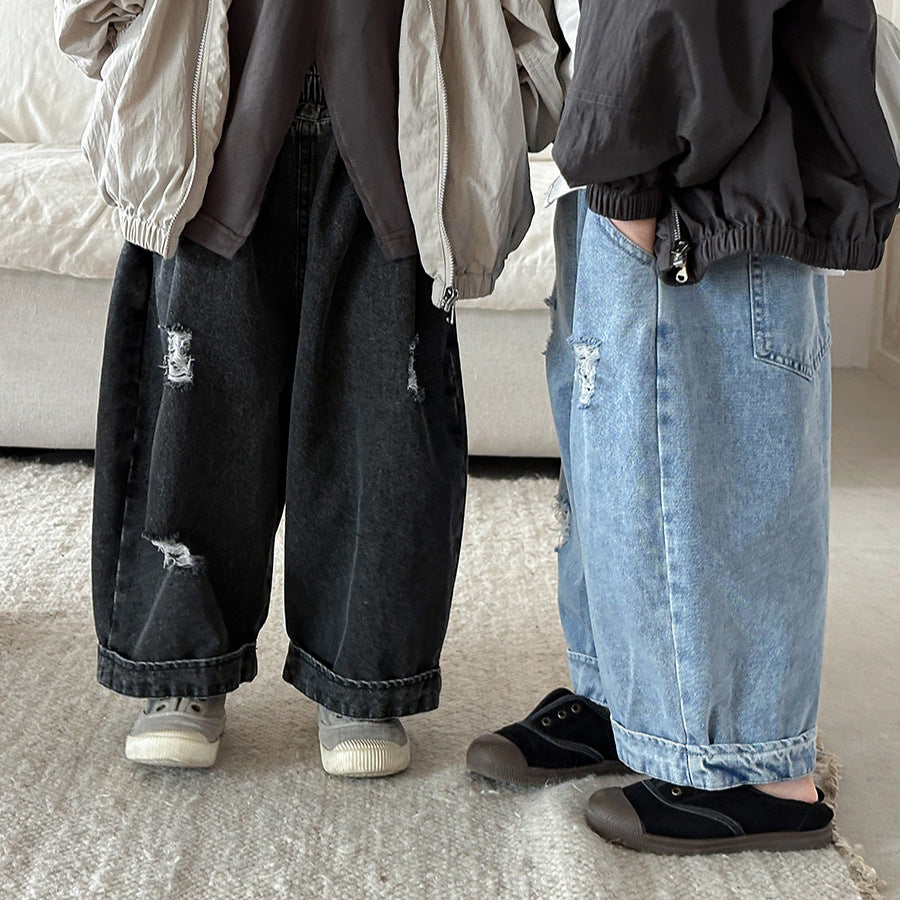 ダメージ加工デニムパンツ