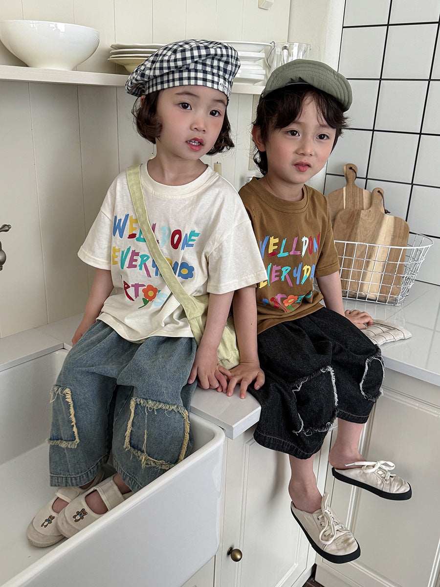 カラフルレターTシャツ