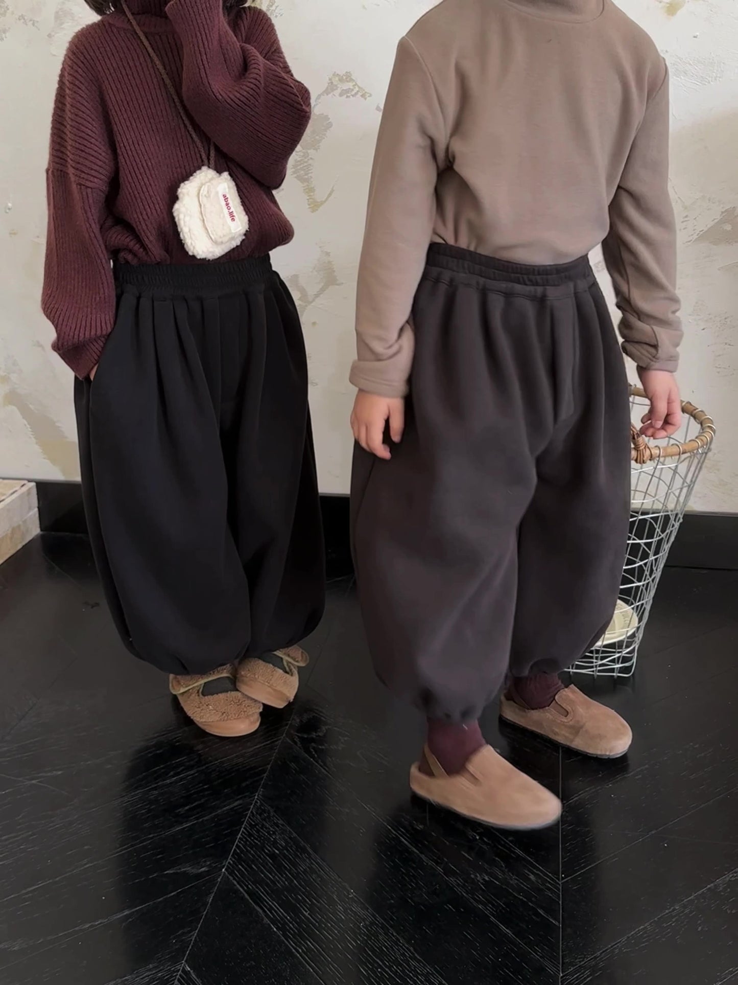 4色展開裏ボアパンツ