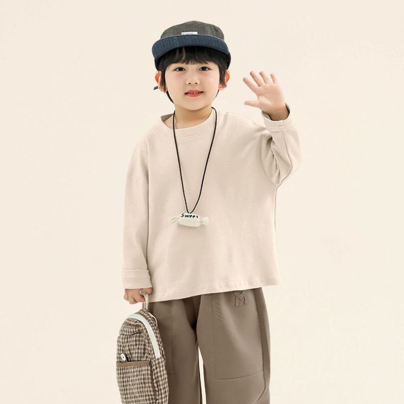 ベーシック長袖Tシャツ