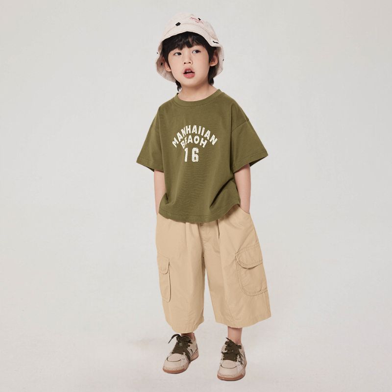 英文字プリントTシャツ