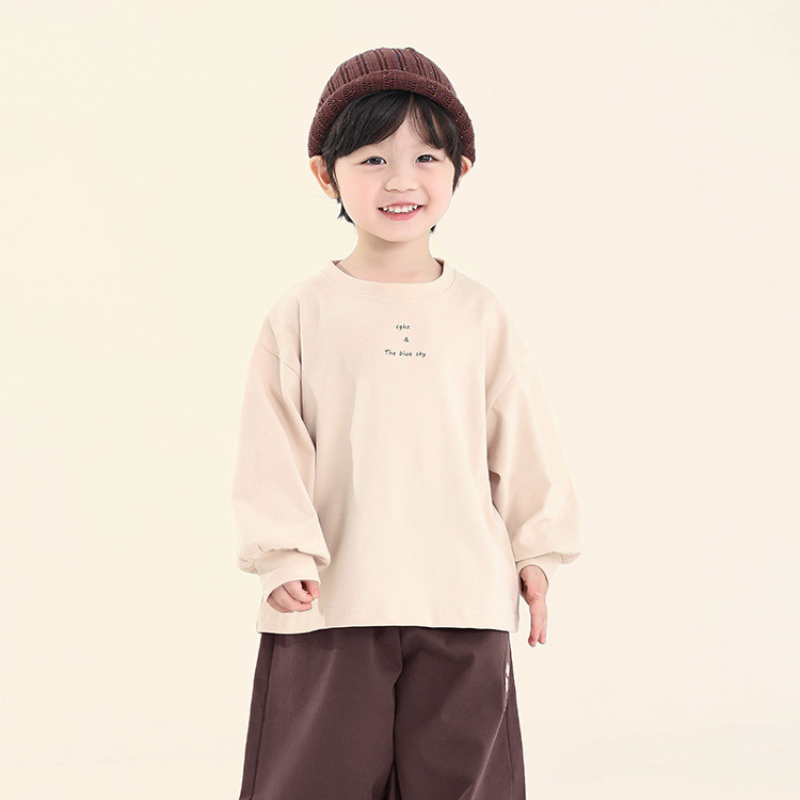 英文プリントクルーネックTシャツ