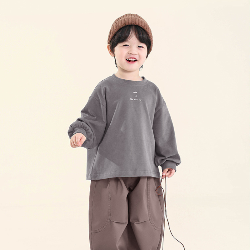 英文プリントクルーネックTシャツ