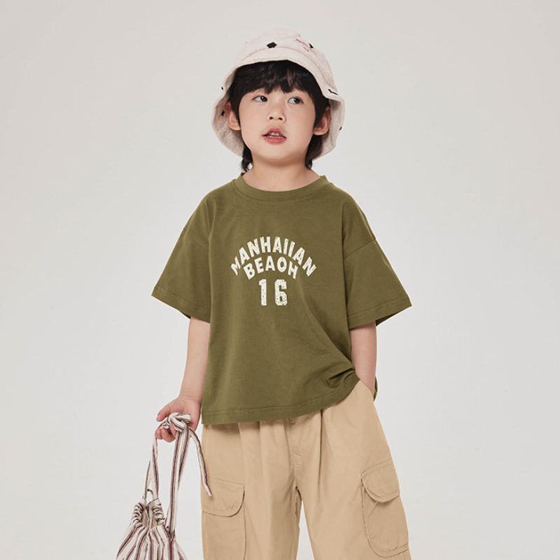 英文字プリントTシャツ