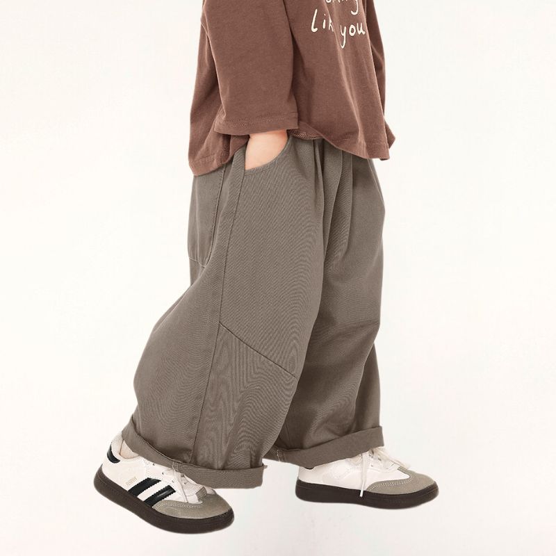サイドタック入りワイドパンツ