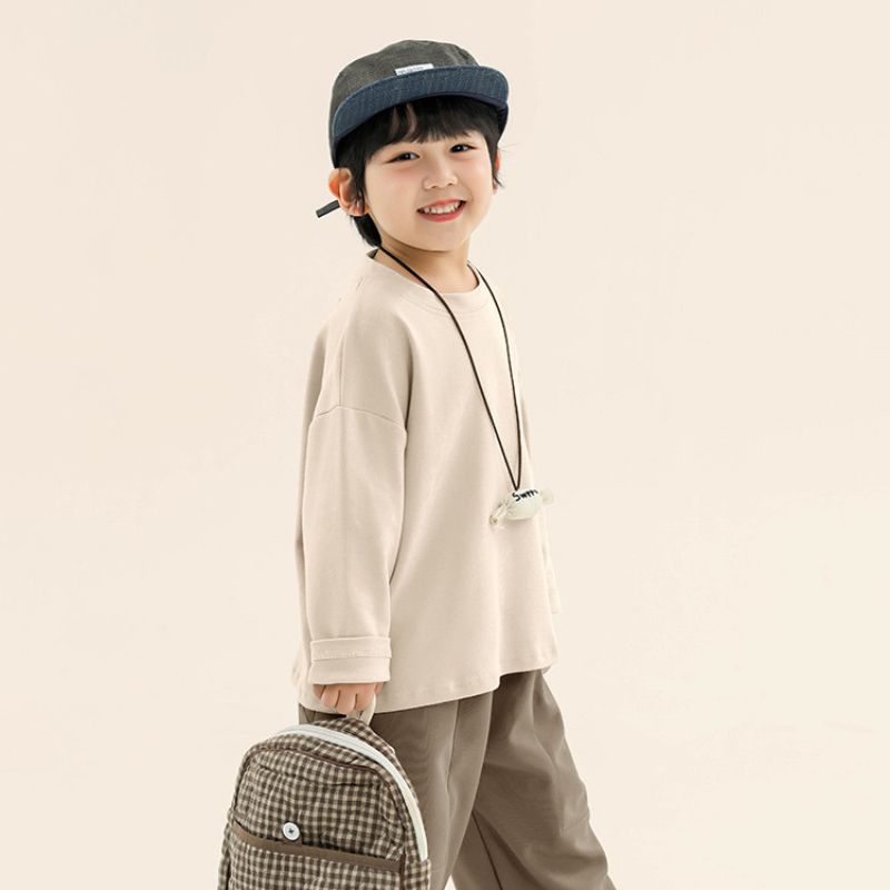 ベーシック長袖Tシャツ
