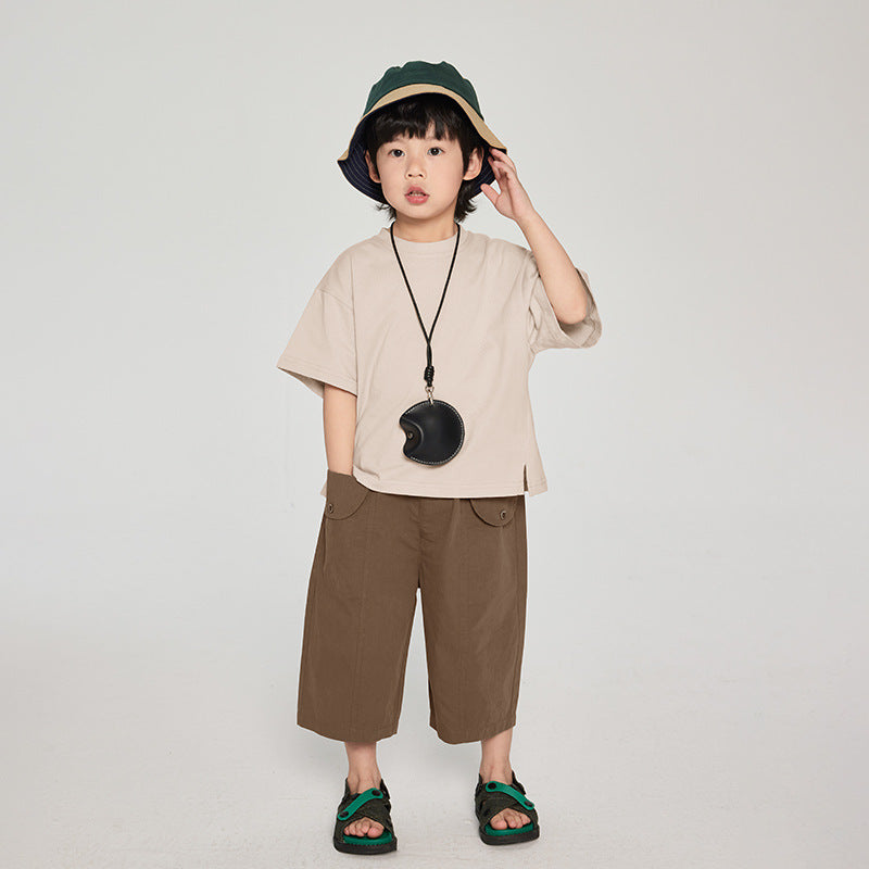 裾スリット入りTシャツ