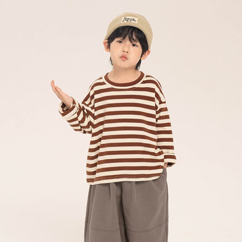 ゆったりボーダー長袖Tシャツ