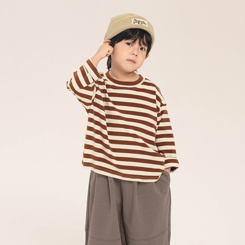 ゆったりボーダー長袖Tシャツ