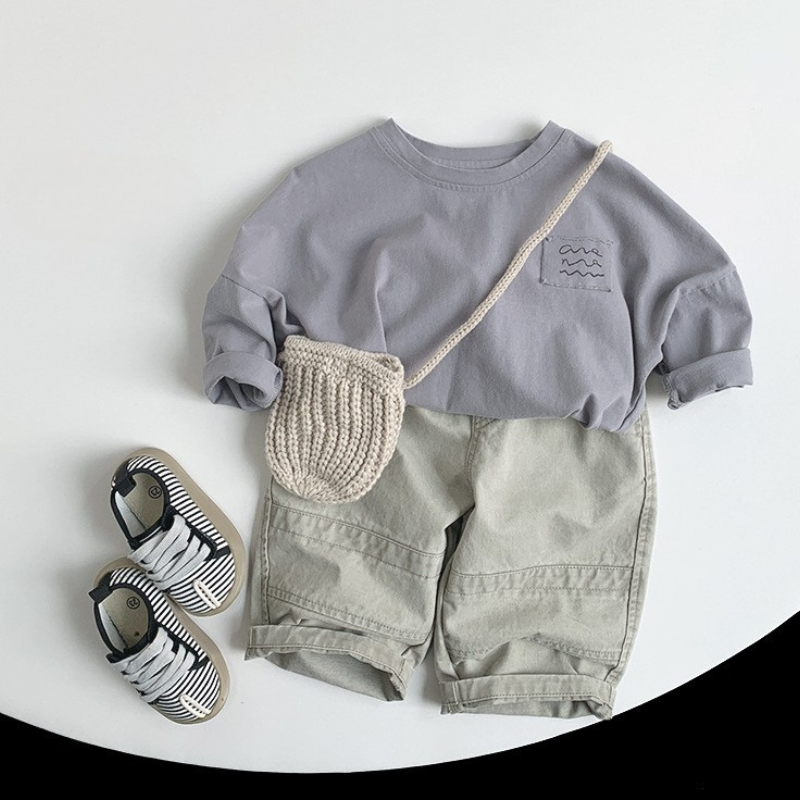 綿100%ベーシックTシャツ