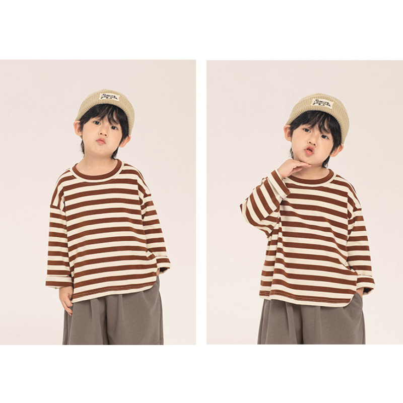 ゆったりボーダー長袖Tシャツ