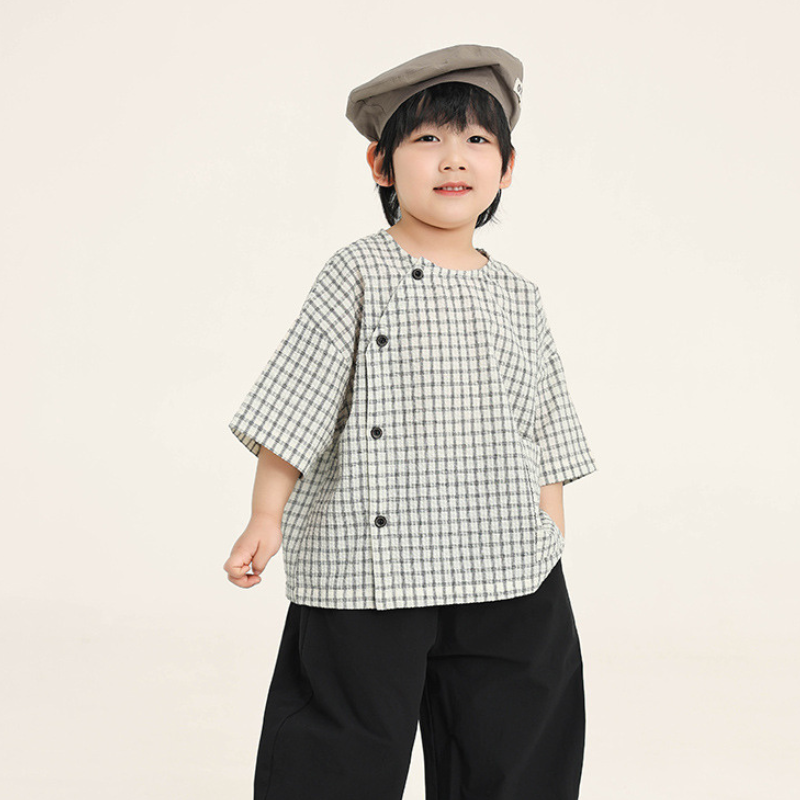 斜め前立てチャックシャツ