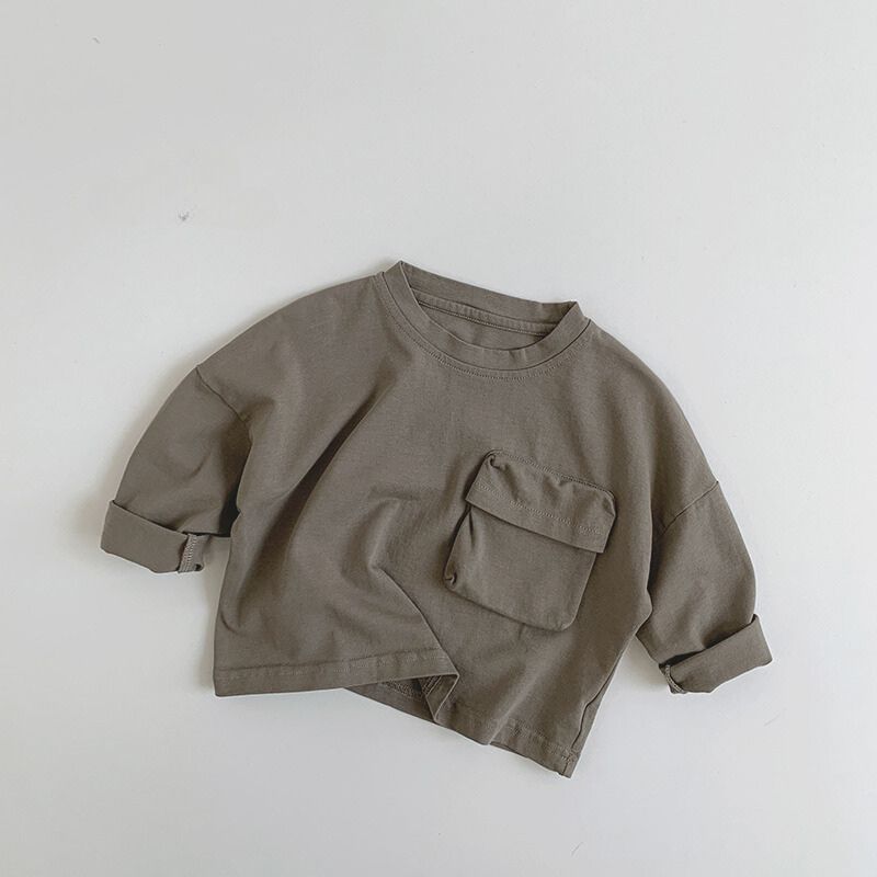 胸ポケットロングT