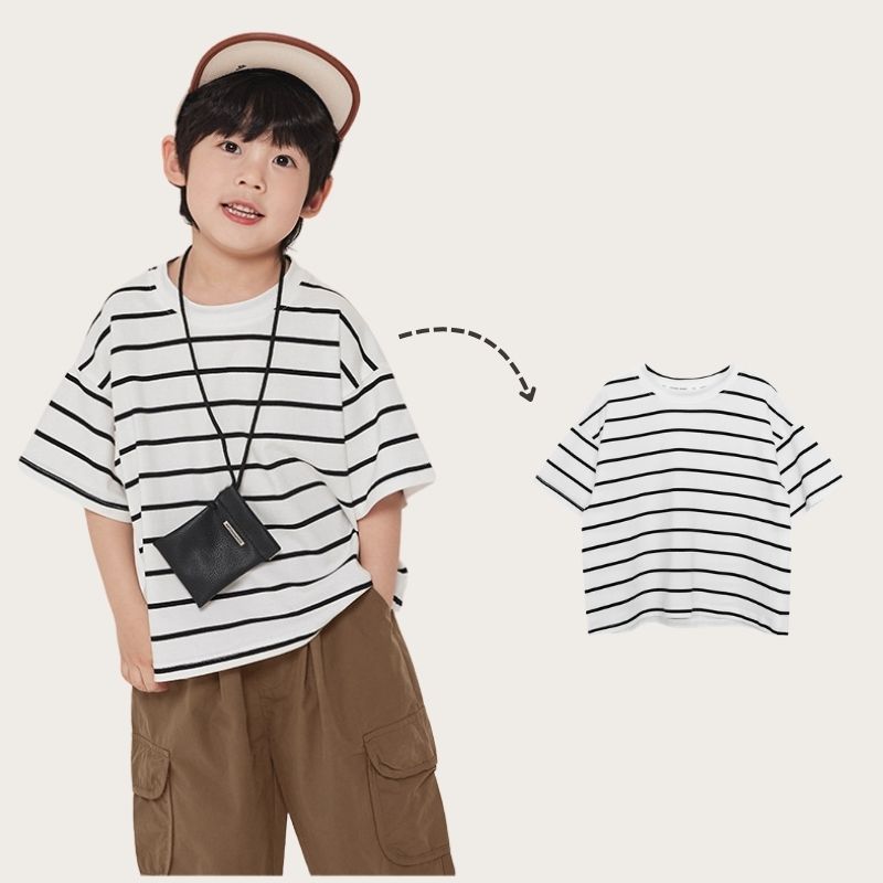 モノトーンボーダーTシャツ