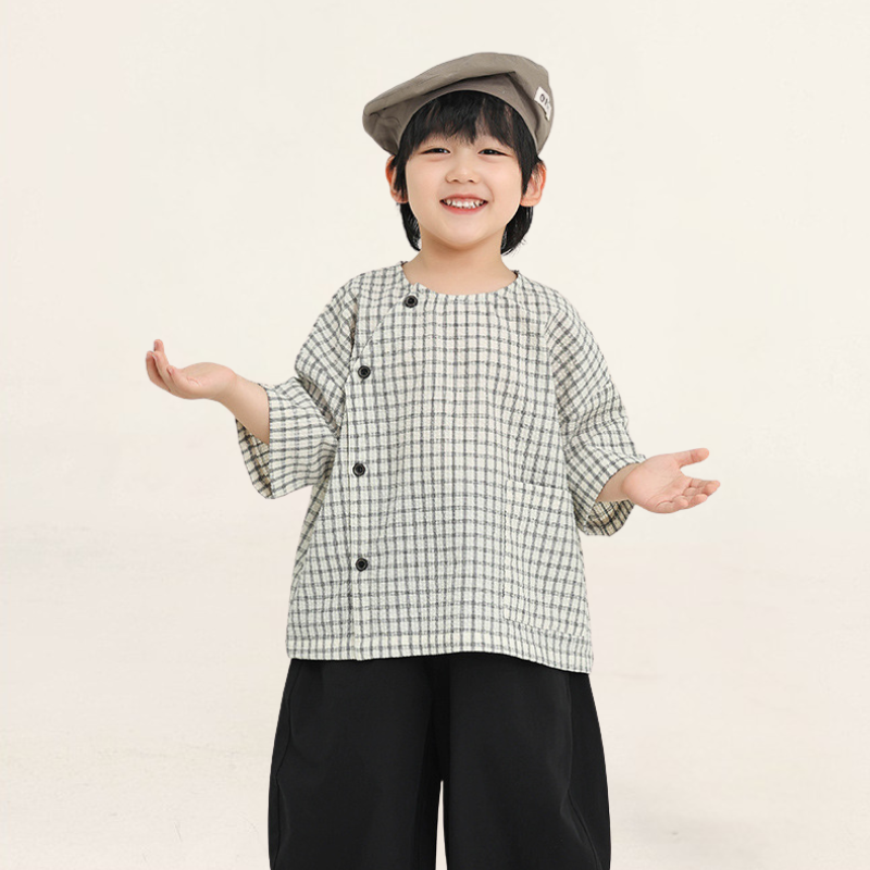 斜め前立てチャックシャツ