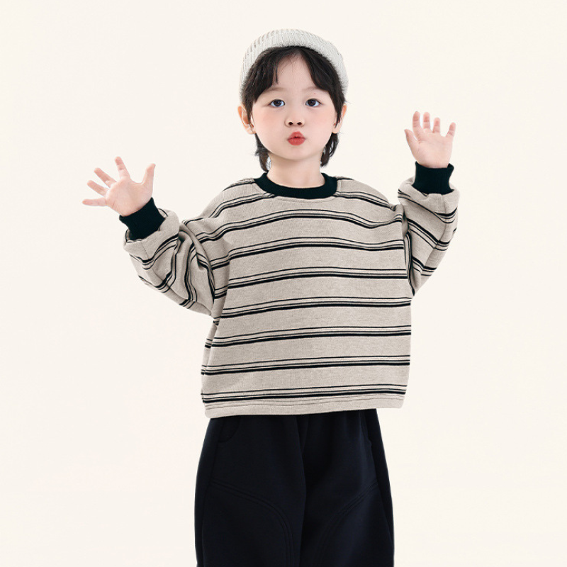 ワイドボーダー裏ボアスウェット