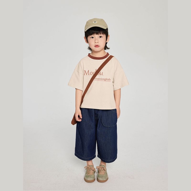 立体ポケット付きストレートデニムパンツ