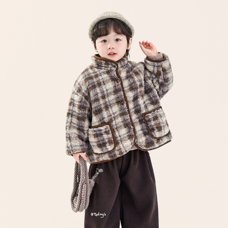 チェックボアコート