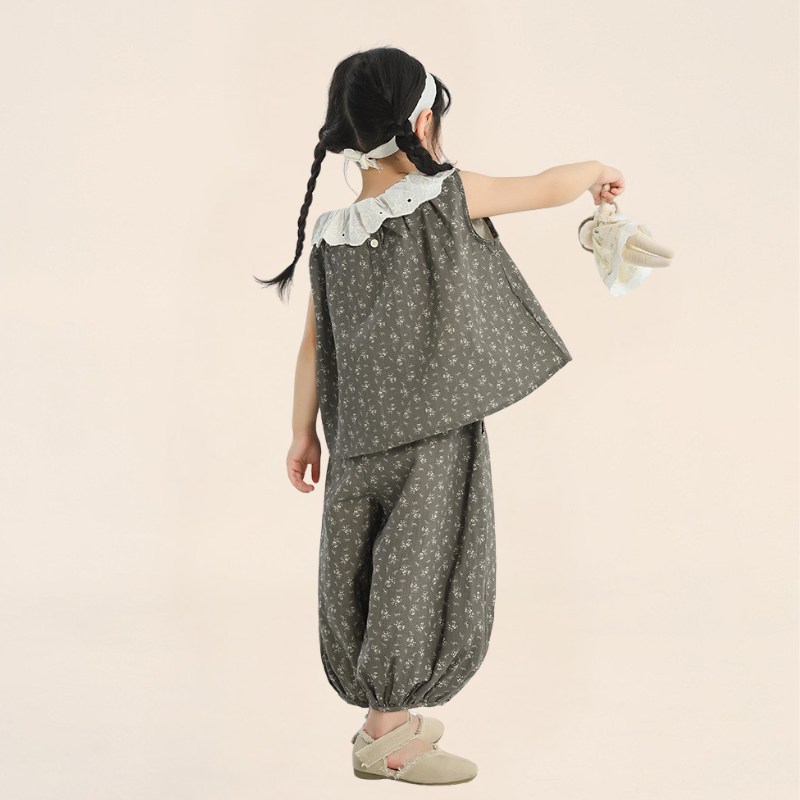 プリーツ加工小花柄セットアップ