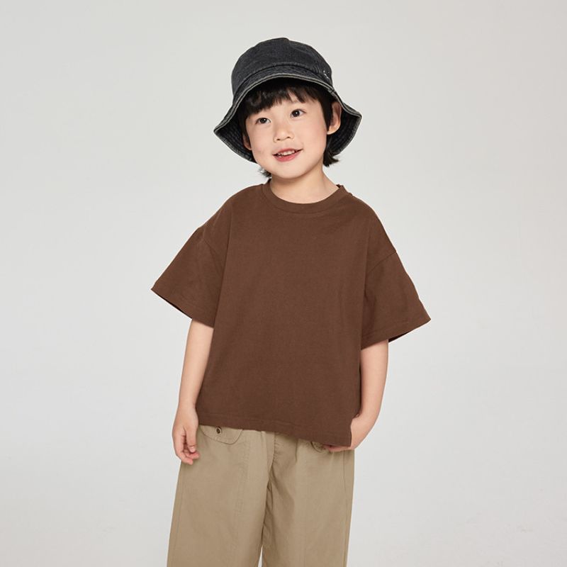 裾スリット入りTシャツ