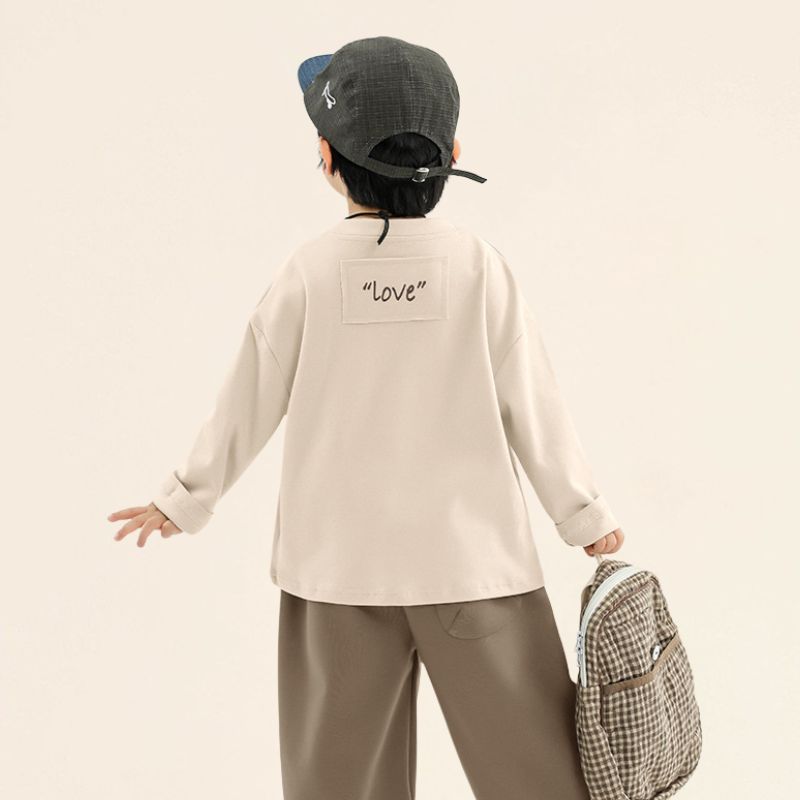 ベーシック長袖Tシャツ