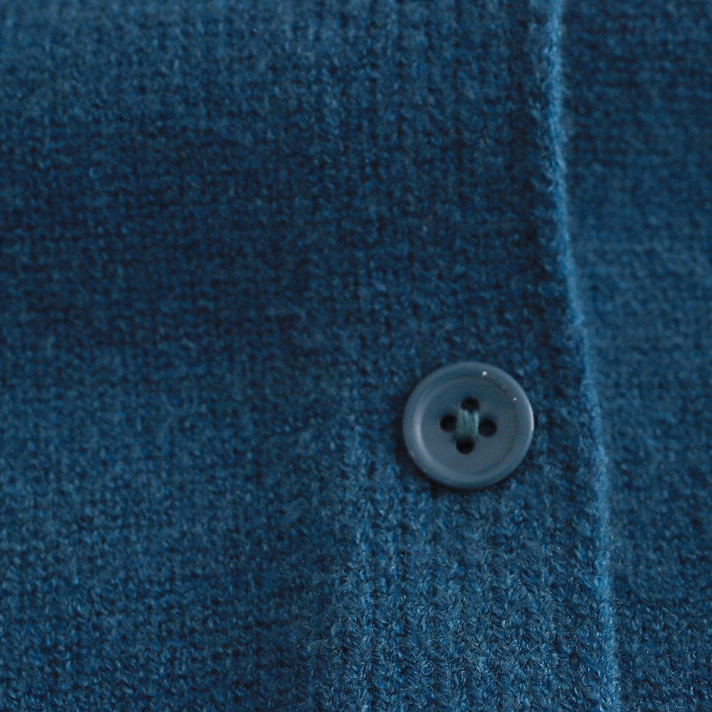 胸元刺繍カーディガン