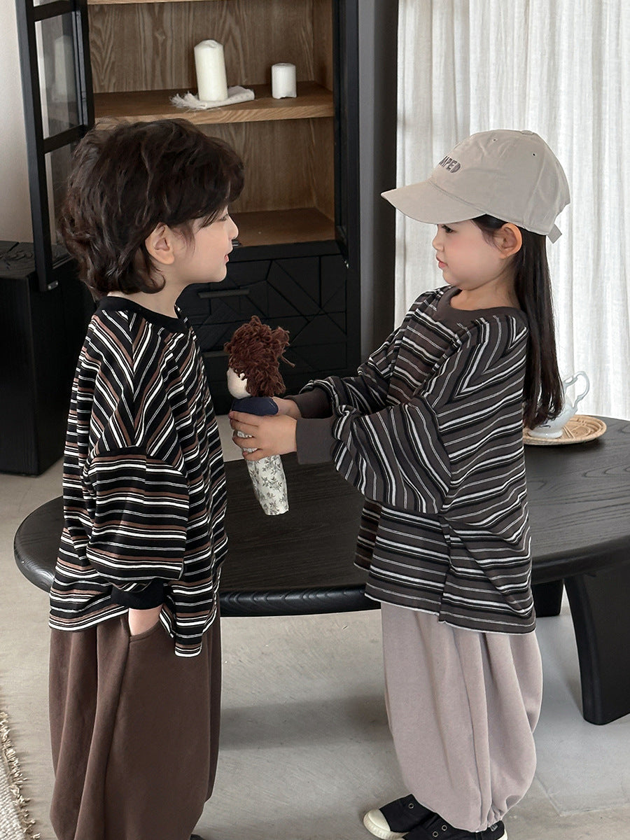 カラフルボーダー長袖Tシャツ