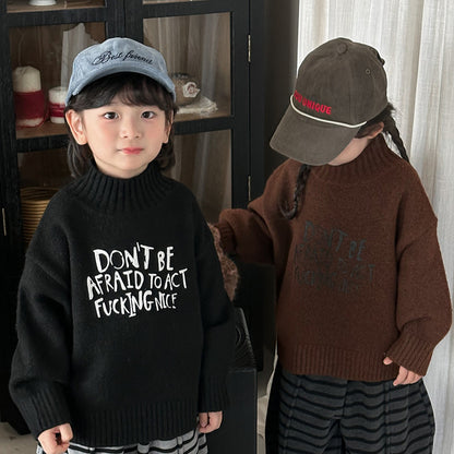 イングリッシュワードハイネックニット